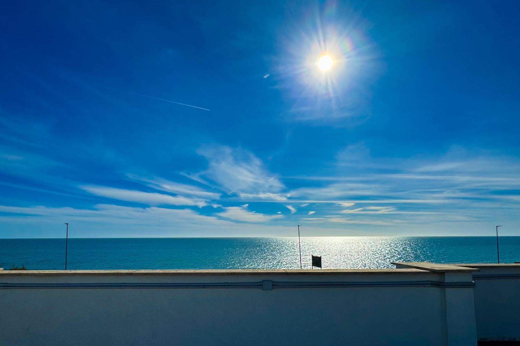 Edo House Anzio - Beachfront - Fronte Mare - Affittacamere Exteriér fotografie